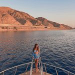 Dimpi Sanghvi Instagram - core memory ⛴️🌊🐬 @MovenpickAqaba @goldcoastfilmsofficial #MovenpickAqaba #LiveLimitless #LimitelessTravel #ALLrewards #ALLexclusive #DimpiSanghvi #DimpiTravelDiaries #Jordan