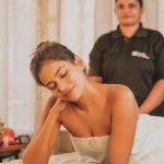 Dimpi Sanghvi Instagram - Chocolates? Roses? Soft Toys? So done with these old-school cliche gifts! It’s time to upgrade your Valentine’s Day gifts. My partner surprised me with an amazing Spa at-home experience from Urban Company. And it was the best gift I could ever get! Use code: DIMPI10 to get a special discount. Get your booking slot today! #ValentinesDay #ValentinesGift #SpaDay #SpaAtHome #UrbanCompany #VdayGifts #MassageTherapy #DimpiSanghvi #Ad