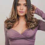 Dimpi Sanghvi Instagram - Want to know the secret to my long and healthy split-ends free hair? I have been following these tips on a regular basis and it has really made my hair longer and split-ends free. Here are 3 tips to get long & luscious, split-ends free hair: 1 - Don’t brush wet hair as it is vulnerable to breakage, split ends & damage 2 - Use @lovebeautyandplanet_in’s Curry Leaves, Vegan Biotin & Mandarin Orange Shampoo & Conditioner. This duo contains pure curry leaf extracts that boosts hair growth and visibly reduces split-ends. It also contains 100% vegan biotin that improves hair thickness. It also has a refreshing fragrance of Juicy Mandarins. 3 - Cold dry your hair. It seals the cuticle of the hair shaft for smooth & shiny finish and reduces damage as well. I can finally grow my hair long without worrying about my split-ends. Hope you find this helpful 👍 #LongHair #NaturalHaircare #LoveBeautyAndPlanet #HairGoalsWithLBP #NoSplitEnds #DimpiSanghvi #HairGoals #AD
