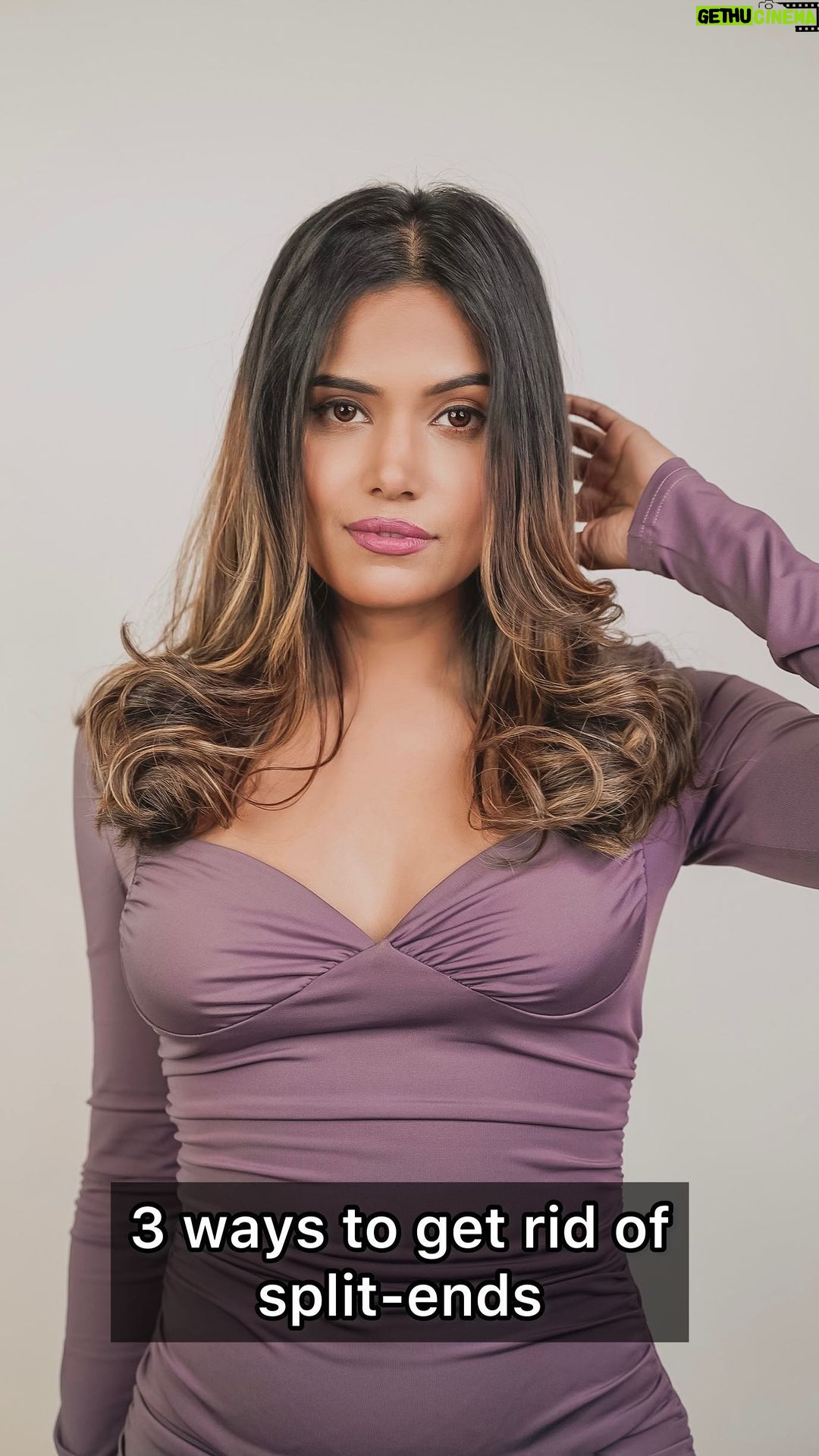 Dimpi Sanghvi Instagram - Want to know the secret to my long and healthy split-ends free hair? I have been following these tips on a regular basis and it has really made my hair longer and split-ends free. Here are 3 tips to get long & luscious, split-ends free hair: 1 - Don’t brush wet hair as it is vulnerable to breakage, split ends & damage 2 - Use @lovebeautyandplanet_in’s Curry Leaves, Vegan Biotin & Mandarin Orange Shampoo & Conditioner. This duo contains pure curry leaf extracts that boosts hair growth and visibly reduces split-ends. It also contains 100% vegan biotin that improves hair thickness. It also has a refreshing fragrance of Juicy Mandarins. 3 - Cold dry your hair. It seals the cuticle of the hair shaft for smooth & shiny finish and reduces damage as well. I can finally grow my hair long without worrying about my split-ends. Hope you find this helpful 👍 #LongHair #NaturalHaircare #LoveBeautyAndPlanet #HairGoalsWithLBP #NoSplitEnds #DimpiSanghvi #HairGoals #AD