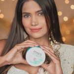 Dimpi Sanghvi Instagram - Festive season is around the corner and I am all set with moisturised skin with my all time favourite POND’S Light Moisturiser 💫 It includes ceramide pro and vitamin e which keeps my skin moisturised with no chip chip effect. It’s light weight formula gets absorbed quickly & it is suitable for all skin types. You guys should definitely try out and let me know your experience in the comments below ✨ #lightisright #PondslightMoisturiser #AD #Paidpartnership #Sponsored #DimpiSanghvi @PondsIndia Outfit - @labeld