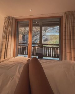 Dimpi Sanghvi Instagram - A huge thanks to @airbnb for this incredible stay in Zermatt, Switzerland 🤎❄️ Staying at La Vue Luxury Apartment, it is extremely gorgeous, luxurious & has made my dream of living in a wooden cottage on the snow clad mountain come true. It’s a 3 bedroom apartment with a bathtub right next to the bed. Can you believe that??? Also the host is very friendly & has made our stay very comfortable. Love you @airbnb 😘😘 Wearing this cute dress from @urbanic_in #airbnb #dimpitraveldiaries #zermatt #switzerland #dimpisanghvi #hosted #travelinfluencer #indiantravelinfluencers #travel #switzerland🇨🇭 #switzerland_vacations #switzerland_destinations #bestairbnb #mumbaitravelinfluencer
