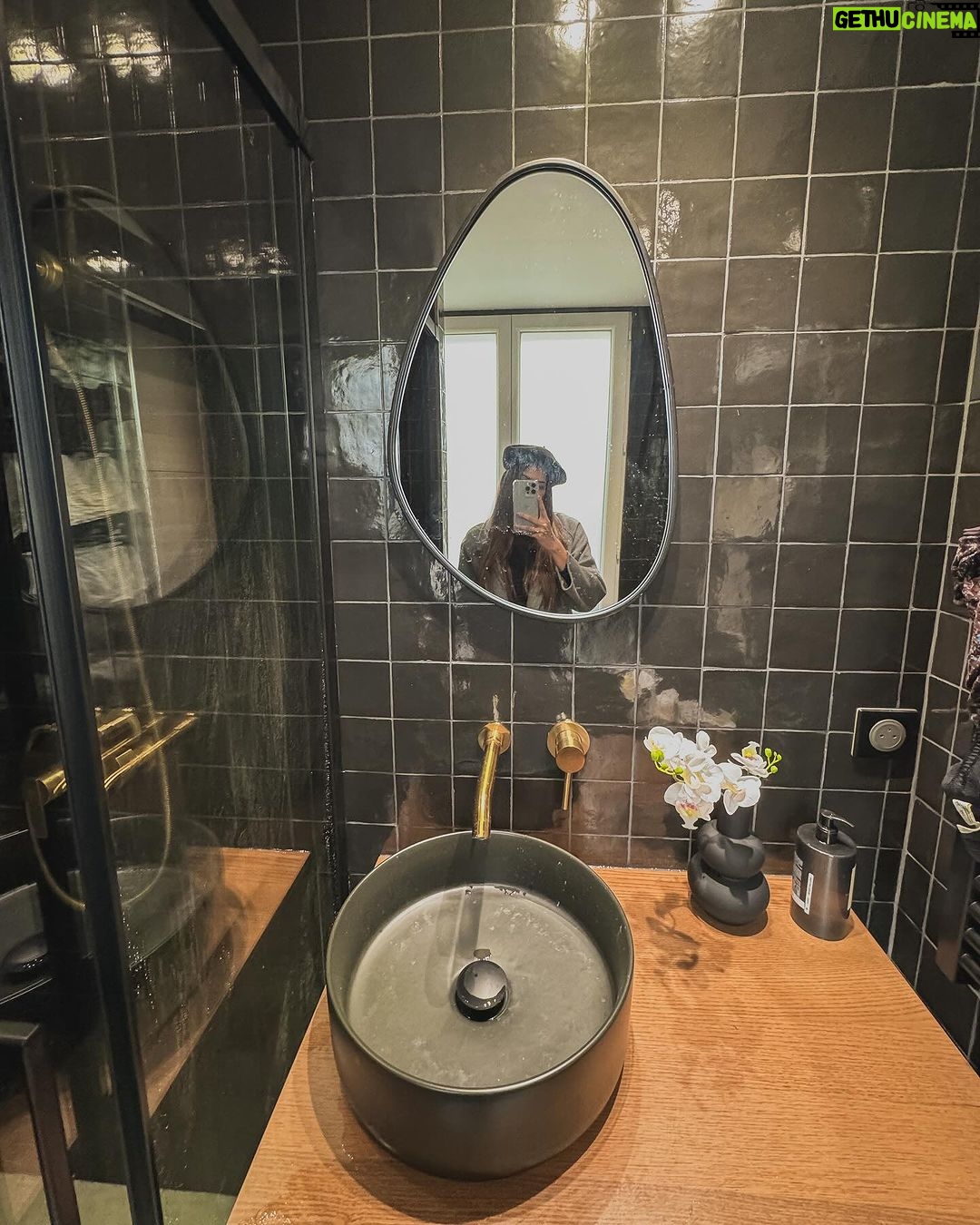 Dimpi Sanghvi Instagram - Embrace the charm of Parisian living at my @airbnb β where every corner tells a story, and every window opens up to a view of enchantment. My home away from home in the heart of Paris! π«π·β¨ #ParisianHideaway #AirbnbExperience #CityOfLights #DimpiTravelDiaries #IndianLuxuryLifestyleInfluencers #LuxuryLifestyleInfluencers #Paris #Travel #WinterFashion #MumbaiLuxuryLifestyleInfluencers #ChampsElysees #Airbnb #IndianTravelInfluencers Paris, France
