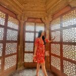 Dimple Biscuitwala Instagram – Feeling Each and every frame 🖼️🫶🏻
#jaipur #amerfort #nahargarhfort #dimplebiscuitwala #traveldiaries #jaipurdiaries #pinkcity Jaipur PinkCity