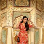 Dimple Biscuitwala Instagram – Feeling Each and every frame 🖼️🫶🏻
#jaipur #amerfort #nahargarhfort #dimplebiscuitwala #traveldiaries #jaipurdiaries #pinkcity Jaipur PinkCity