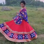 Dipti Rekha Padhi Instagram - #galechumeparjapati #sambalpurisongs👌❤️ #trendingsong #❤️❤️❤️ #reelsinstagram #instareels