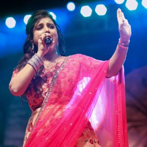 Dipti Rekha Padhi Instagram - 😊❤️Bhubaneshwar Balijtra😊❤️

#diptirekhaliveconcert #😊😊😊 #bhubaneswar #balijtra #❤️❤️❤️

👗@soulbyindian
Pic- @akshayafilms
