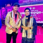 Dipti Rekha Padhi Instagram - Outstanding Mohana Mahotsav 2023 with the beautiful voice @diptirekhaofficial 😍 Thank you Nihar bhai , Samir bhai , Respected BDO sir of Mohana for this super energetic event 😇❤️ #satyajeetpradhan #diptirekha #liveshow #mohanamahotsav_2023 Mohana My Beautiful Hometown, Gajapati, Odisha