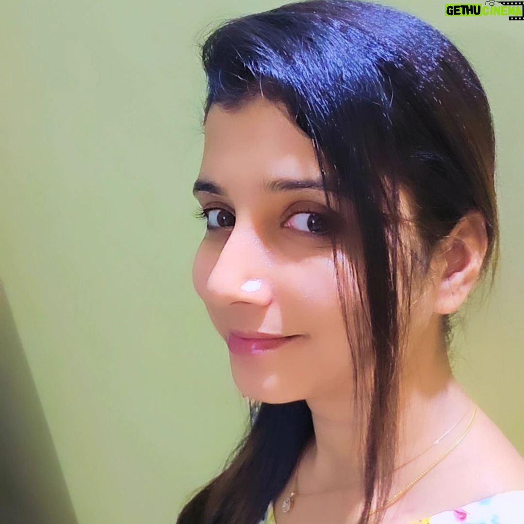 Dipti Rekha Padhi Instagram - Fresh Morning to all members❤️🦋💐🌹