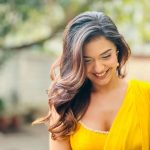 Divya Agarwal Instagram – Wrapped in the warmth of tradition, this yellow saree brings out my vibrant spirit! 💛

Saree @mandirawirkhq
Styled by @stylingbyvictor @sohail__mughal___
Assisted by @styleby_antara
Accessories @the_jewel_gallery 
Makeup @dishisanghvii 
Hair @fouzikazi_makeupndhair