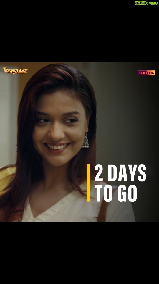 Divya Agarwal Instagram - Meet Disha Singh, portrayed by the lovely Divya Agarwal. Simple, sweet, and every bit wifey material, but is she exactly what she seems beneath all that grace? Discover the charm of Disha Singh only on Tatlubaaz! @theepicon @aditya_pittie @sourjyamohanty @rainanjali @fatema.contractor @tatlubaaz_the_show @apittie @dheerajdhoopar @nargisfakhri @divyaagarwal_official @thegagananand @zeishanquadri83 @karishmamodi23 @aakashdeeparora @imvaquarshaikh @baljitsinghchaddha @tanveendugal @avnitchadha @kuljitchadha @9pm.films @vibhukashyap @amandixit41 @in10medianetwork #epicon #conhaitatlubaaz #divyaagarwal #dishasingh #concharacter #streamingsoon #watchepicon #trendingnow