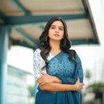 Divya Ganesh Instagram - @divya_ganesh_official . . . . . . . . . . . #dhanushphotography #divyaganesh #chennai #chennaiphotography #reelsinstagram #tamilreel #vijaytelevision #vijaystars #vijaytv #wedding #ecr #canonindia #traditional #india #dhanush #nayanthara #yaradineemohini #redsaree #saree Chennai, India