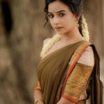 Divya Ganesh Instagram - Some feelings are silent 🪄 @ivalinmabia @camerasenthil @makeover_by_miga @pavithra_hairstylist @rrajeshananda #divyaganesh