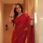 Divya Ganesh Instagram - Happiness lies in the small things made with love 🤍 #divyaganesh