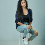Divya Ganesh Instagram - Sometimes being strong is your only option✨ #divyaganesh