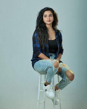 Divya Ganesh Instagram - Sometimes being strong is your only option✨

#divyaganesh