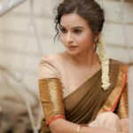Divya Ganesh Instagram - Some feelings are silent 🪄 @ivalinmabia @camerasenthil @makeover_by_miga @pavithra_hairstylist @rrajeshananda #divyaganesh