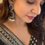 Divya Ganesh Instagram - 🫶🏻 #divyaganesh