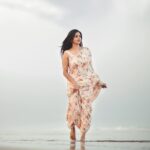 Divya Ganesh Instagram - 🌊 #divyaganesh