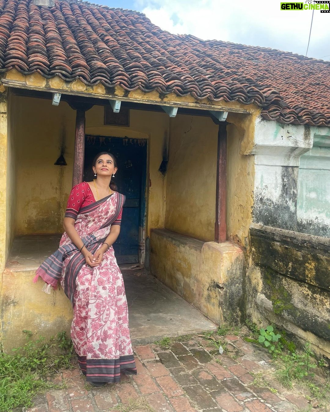 Divya Ganesh Instagram - #beingganga #mahanadhivijaytv #divyaganesh