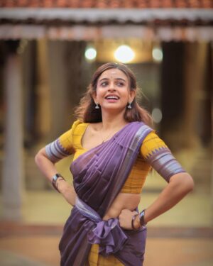Divya Ganesh Instagram - #divyaganesh 

@ivalinmabia
