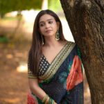 Divya Ganesh Instagram - 🪄 @sstudio.thedesignhub @ashokarsh @kalaiartistry @geetha_makeoverartist @chennai_jazz #divyaganesh