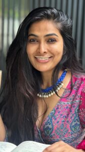 Divya Vadthya Instagram - Me ,coffee ☕️ and you ❤️ #divi #divivadthya #divinunchi