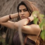 Divya Vadthya Instagram - Konchem konchem korrukku tinavayya ❤️🫣 📸: @screamstudiosbyharsha what a work harsha ❤️ 👗 styling : @bymahi_ ❤️❤️❤️ #divi #divivadthya #divininchi
