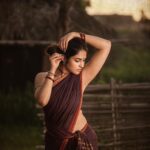 Divya Vadthya Instagram - Konchem konchem korrukku tinavayya ❤️🫣 📸: @screamstudiosbyharsha what a work harsha ❤️ 👗 styling : @bymahi_ ❤️❤️❤️ #divi #divivadthya #divininchi