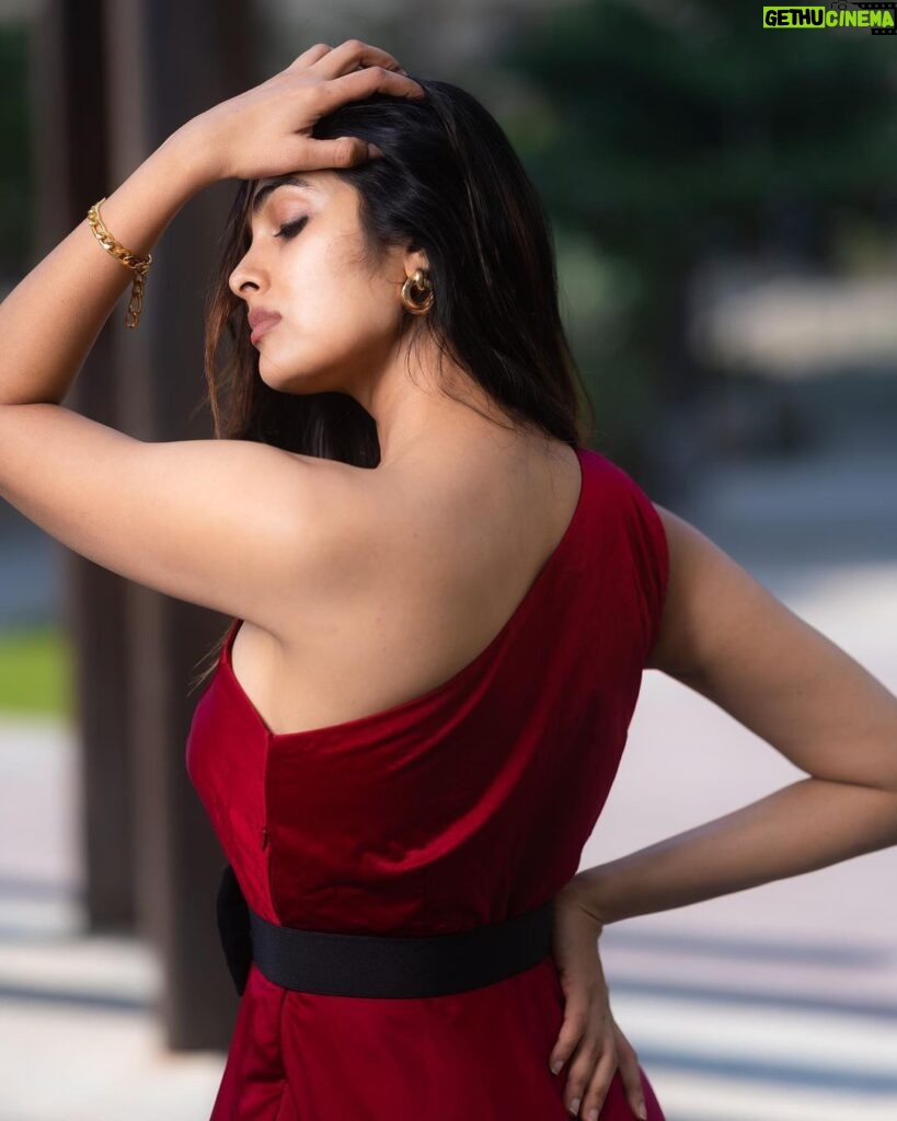 Divya Vadthya Instagram - At peace ☮️ ♥️ To see you with my eyes closed is the best feeling ever ❤️ 👗 @navya.marouthu 📸 @rollingcaptures