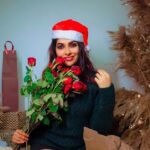 Divya Vadthya Instagram - Merry merry Christmas ❤️ Theme by @_fayaz_frank Captured @rollingcaptures #divi #divivadthya #divinunchi #bhuvidaka #christmas