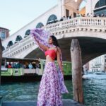 Divya Vadthya Instagram - Tholisaari mimmalni chusindi modalu … kadilaayi madilona ennenoo kadhalu❤️ Tq beautiful for capturing me @vicky_photo.it ❤️ Love my dress 👗 @srinisdesignerstudio 🥰
