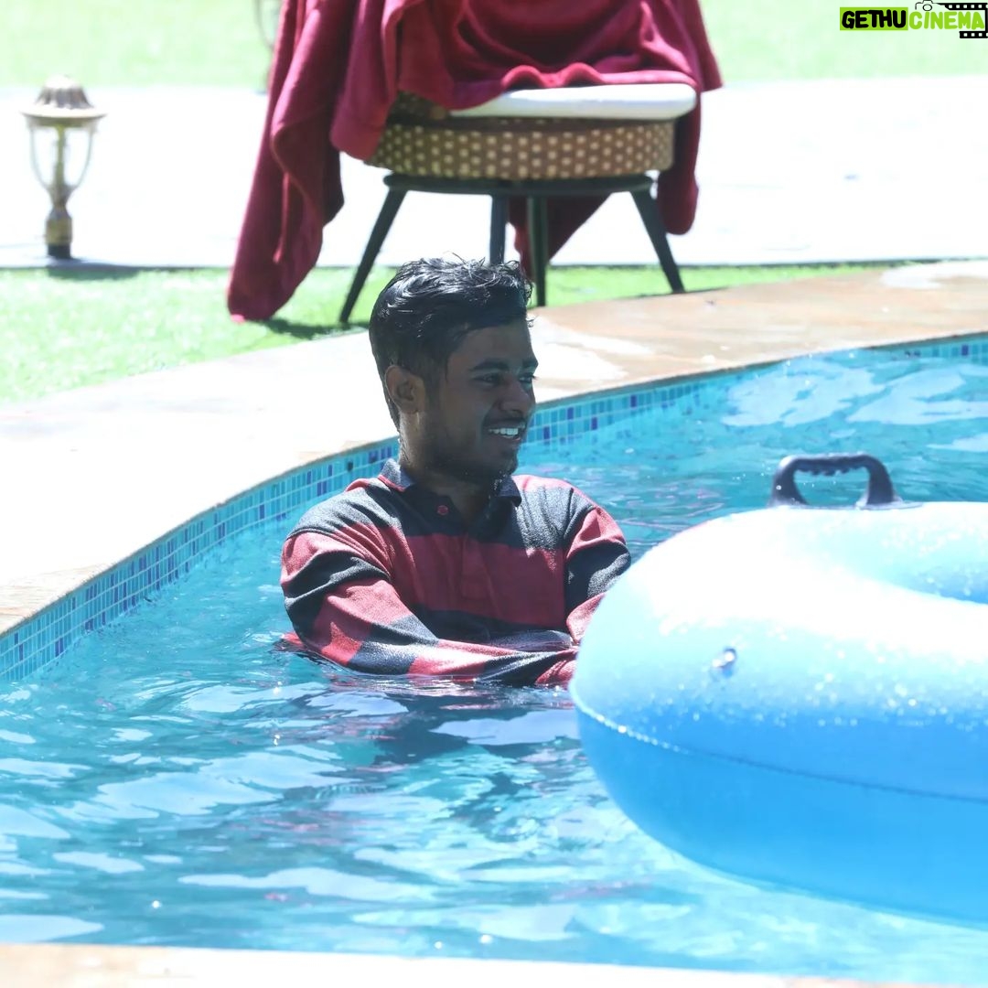 Drone Prathap Instagram - Swimming time 😊😊😊😊 in bigboss house Watch Big Boss Kannada Season 10. 24 Hrs Live On Jio Cenima @colorskannadaofficial Official fan page @drone._.prathap_fans #colourskannada #colourskannadaofficial #bbk10 #bigboss10kannada #droneprathap #dronarkaerospace #droneprathap_fc