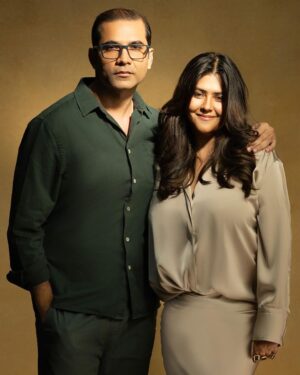 Ekta Kapoor Instagram - Lights, Camera, and a blockbuster collaboration! 🎥 
Balaji Motion Pictures and @tvfmotionpictures team up for a spellbinding 3-film journey that promises to redefine entertainment. 🎬

@ektarkapoor @arunabhkumar @theviralfever @shobha9168

#BalajiMotionPictures #TheViralFever