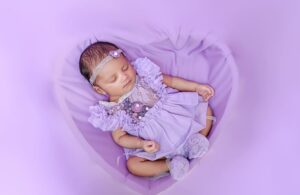 Elli Padhi Instagram - The qutest, the littlest LOVE with a face as sweet as a dream. Our precious ❤️“Kritika”❤️has arrived, gracing our world with joy and endless love 💖🙍‍♀️🧿.😘
#kritikapanda#ellipadhi #elli’sdaughter specialThanks@thepalmstories 💗