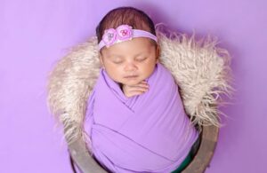 Elli Padhi Instagram - The qutest, the littlest LOVE with a face as sweet as a dream. Our precious ❤️“Kritika”❤️has arrived, gracing our world with joy and endless love 💖🙍‍♀️🧿.😘
#kritikapanda#ellipadhi #elli’sdaughter specialThanks@thepalmstories 💗
