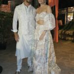 Elnaaz Norouzi Instagram - Congratulations my darling @rahuljhangiani and @shimulpatell 🩷 may your marriage be as beautiful as this wedding! Thank you for a beautiful time and I’m so happy I could be a part of your journey 💋 . . . . . Styled by @stylingbyvictor @sohail__mughal___ Outfit @shehlaakhan Accessories @swabhimannjewellery Assisted by @styledby_antara Location @casawaters #wedding #goa #rahulwedsshimul #love Casa Waters