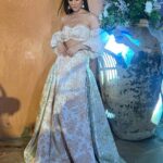 Elnaaz Norouzi Instagram - Congratulations my darling @rahuljhangiani and @shimulpatell 🩷 may your marriage be as beautiful as this wedding! Thank you for a beautiful time and I’m so happy I could be a part of your journey 💋 . . . . . Styled by @stylingbyvictor @sohail__mughal___ Outfit @shehlaakhan Accessories @swabhimannjewellery Assisted by @styledby_antara Location @casawaters #wedding #goa #rahulwedsshimul #love Casa Waters