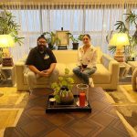 Gauri Khan Instagram - Enjoy your newly designed bachelor pad @bindraamritpal… thanks for the high tea ☕️🤩