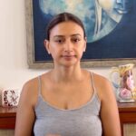 Gauri Pradhan Tejwani Instagram – Nasolabial Lines Reduction!
Great for nasolabial lines or folds reduction and added penetration of skin care products!

#OorjaByGauri #faceyoga #pranayam #meditation #antenatalyoga #mentalhealthcounseling #holistichealth