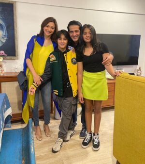 Gauri Pradhan Tejwani Instagram - And they are teenagers now!!!❤️❤️❤️
#katya #nevaan
