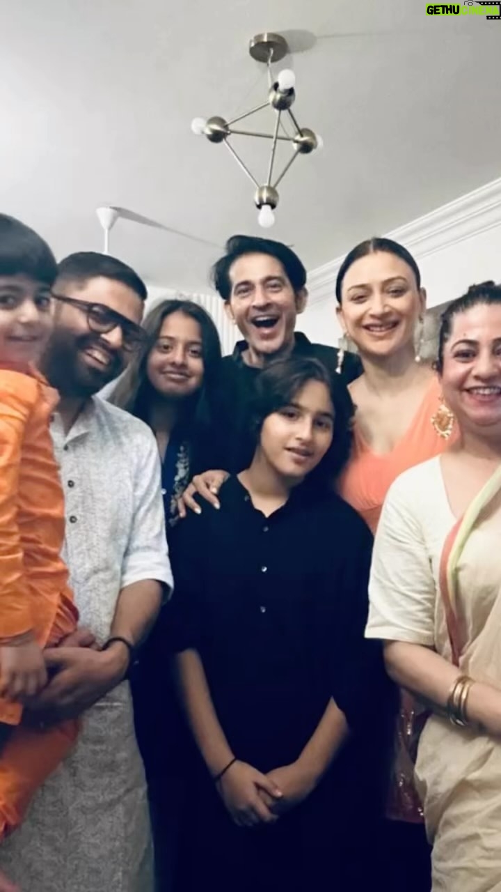 Gauri Pradhan Tejwani Instagram - Diwali 2022❤️