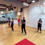 Gauri Pradhan Tejwani Instagram - So this is what @jbcn_oshiwara parents learnt on Saturday-how to dance the IB way with dance facilitator @bharath.jackson …and it was so informative and so much fun…had a super time!thank you @jbcn_oshiwara for giving parents this wonderful opportunity!