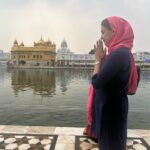 Gauri Pradhan Tejwani Instagram - Satnam Shri Waheguru 🙏 …#goldentemple #amritsar