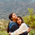 Gautami Deshpande Instagram - Tag your good elder sister and Nautanki little sister 🤪 When we change the roles a little bit…and for once she is the normal one and I am being Nautanki 🥰 #sister #sisterlove #siblings #cute #bond #love #laughter #live #happy