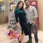 Gehana Vasisth Instagram - Dunki premier ❤️ . . . .#Gauravsingh #gehanavasisth #sharukhkhan #tapasipannu #rajkumarhirani Infinity Andheri West