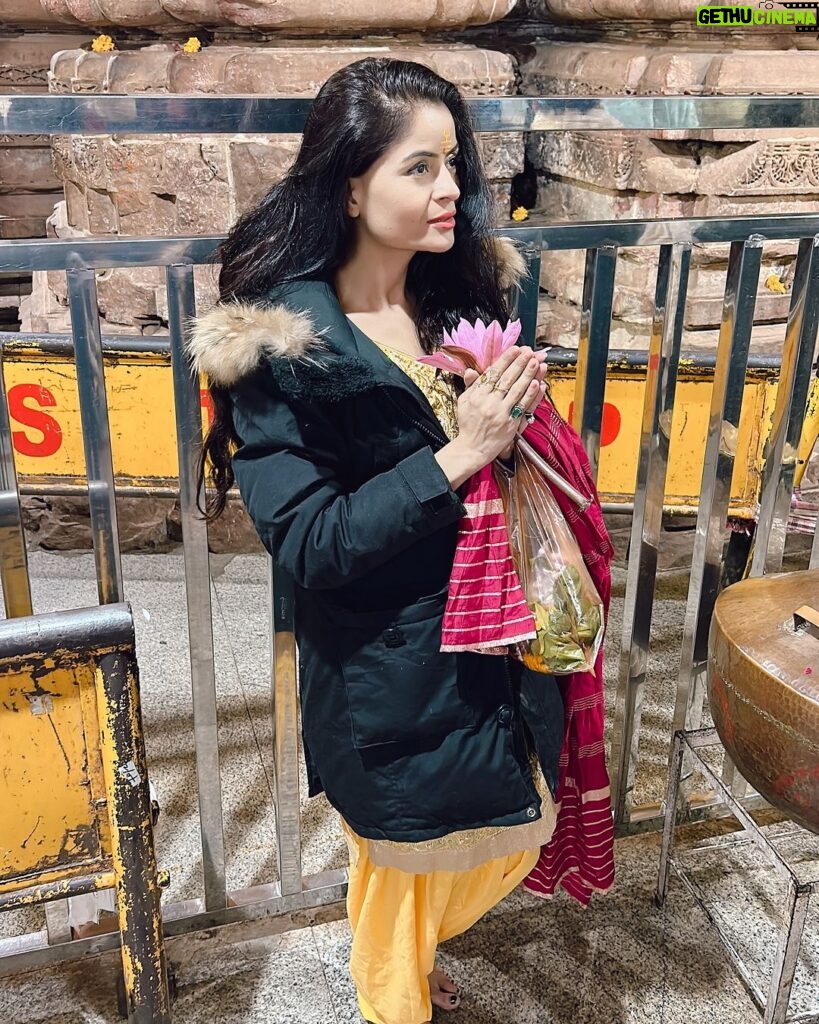 Gehana Vasisth Instagram - Jai bholenath … jai mahakal Omkareshwar Jyotirlinga Temple, Omkareshwar