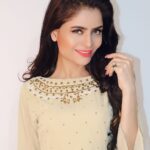 Gehana Vasisth Instagram - Hiiii friends …. . . . #trending #viral #instagram #love #explorepage #explore #instagood #fashion #follow #tiktok #like #likeforlikes #followforfollowback #photography #india #trend #instadaily #memes #music #style #trendingnow #reels #foryou #likes #photooftheday #model #beautiful #bollywood #bhfyp #gehana