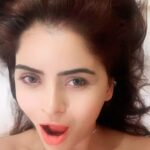 Gehana Vasisth Instagram - Hahahahshaha pata ni Kya hai ye