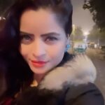 Gehana Vasisth Instagram - Kya khatarnak thand hoti hai na delhi me …. . . . #reels #reelsinstagram #instagram #trending #viral #explore #love #instagood #explorepage #tiktok #reelitfeelit #india #follow #photography #fyp #reel #instadaily #followforfollowback #reelsvideo #likeforlikes #like #fashion #memes #foryou #reelkarofeelkaro #music #o #insta #instagramreels #Gehanavasisth